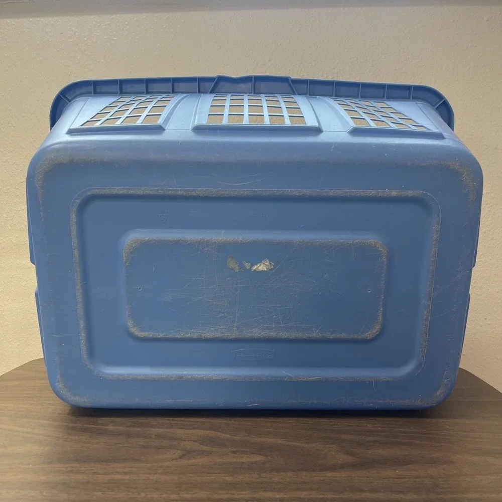 Vtg‎ Rubbermaid 2965  Blue Rectangle Laundry Basket Weave 22x16x11 Grannycore